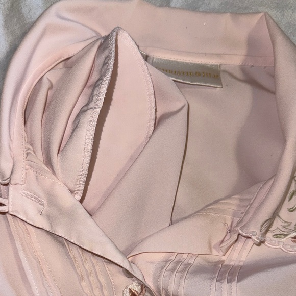 Elegant Pink Embroidered Women's Blouse - Picture 5 of 6